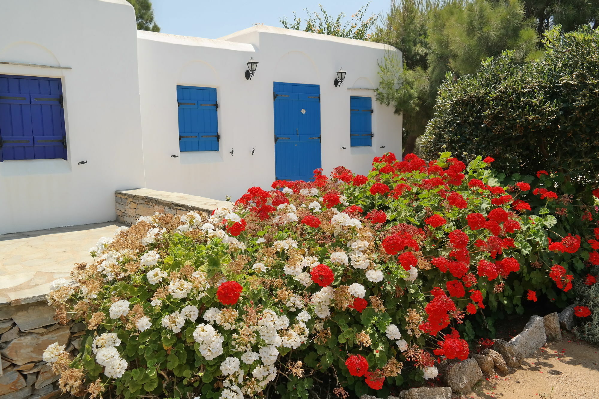 Sun Rock Apartments Stelida  Exterior foto
